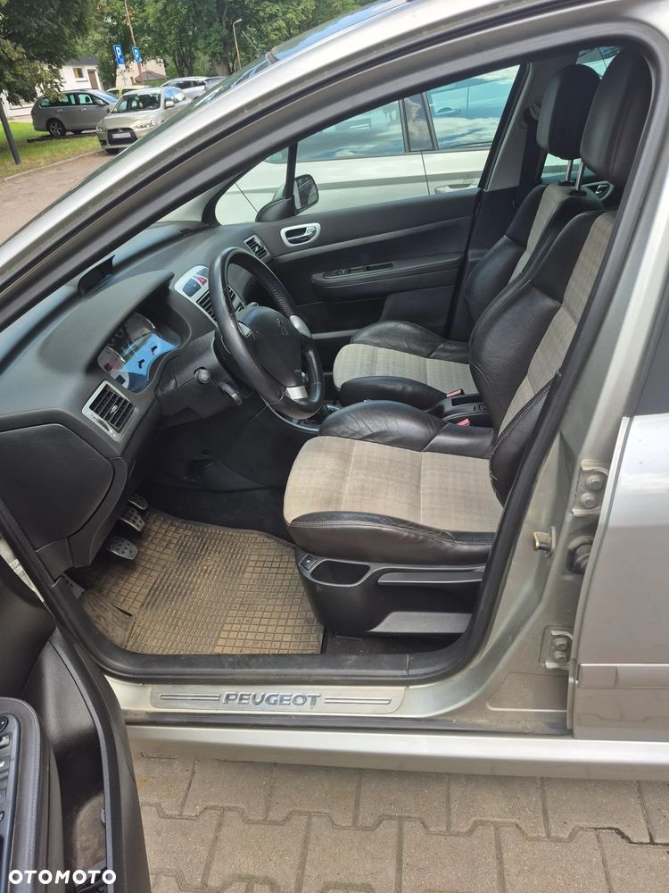 Peugeot 307 - 2