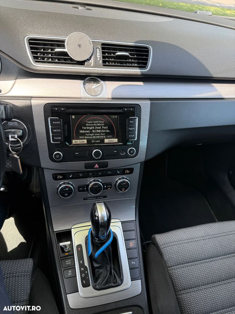 Volkswagen Passat Variant 2.0 TDI BlueMotion Technology Highline DSG - 18