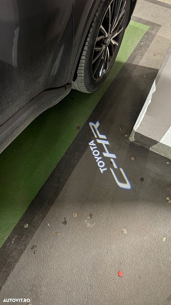 Toyota C-HR 1.2 Turbo 4x2 CVT C-lassy LED - 10