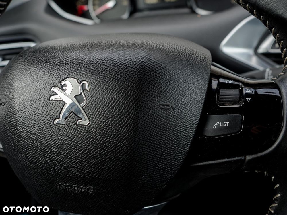 Peugeot 308 BlueHDi 130 Stop & Start Style - 18