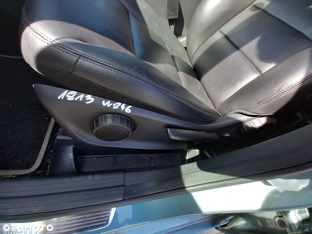 MERCEDES B KLASA W246 FOTELE KANAPA KOMPLET SKÓRY - 4