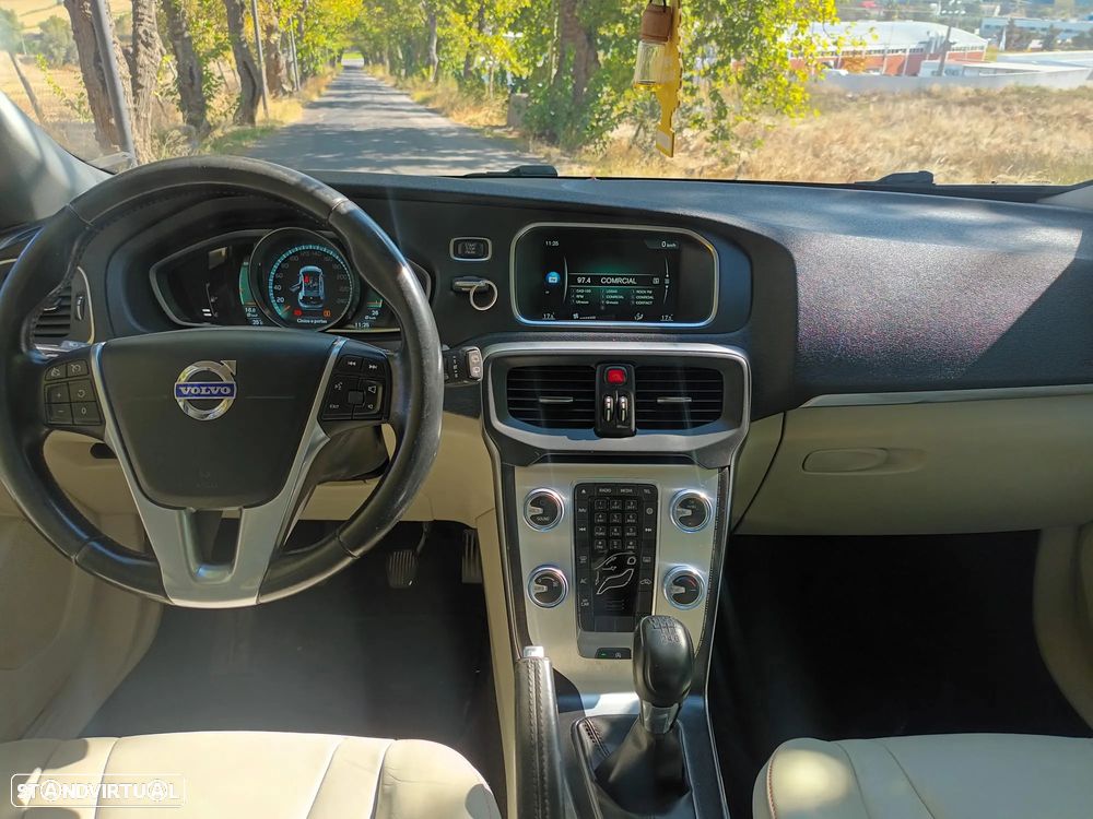 Volvo V40 D2 Ocean Race - 20