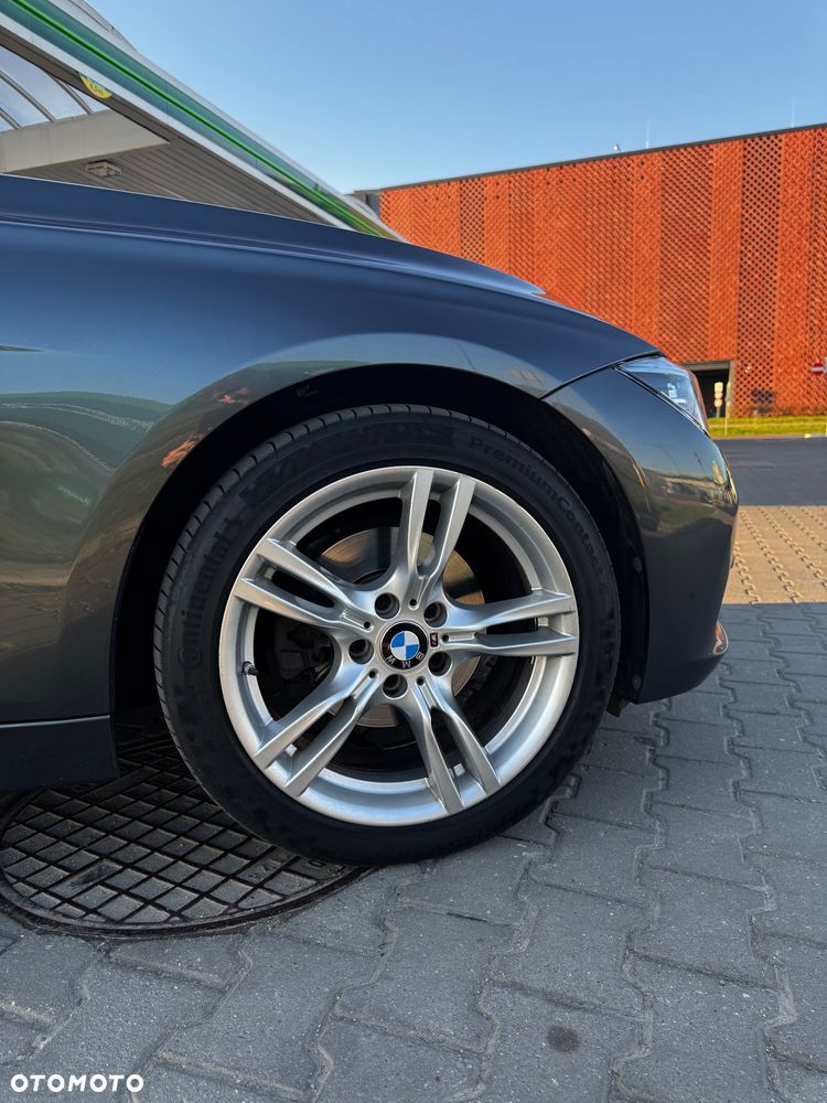 BMW Seria 3 330e iPerformance Luxury Line - 10