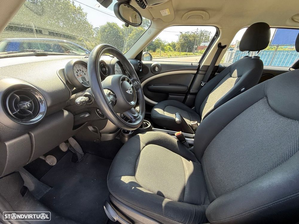 MINI Countryman One D - 10
