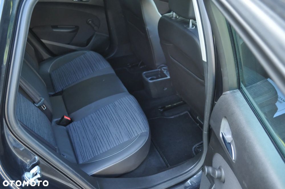 Opel Astra 1.4 Turbo Cosmo - 21