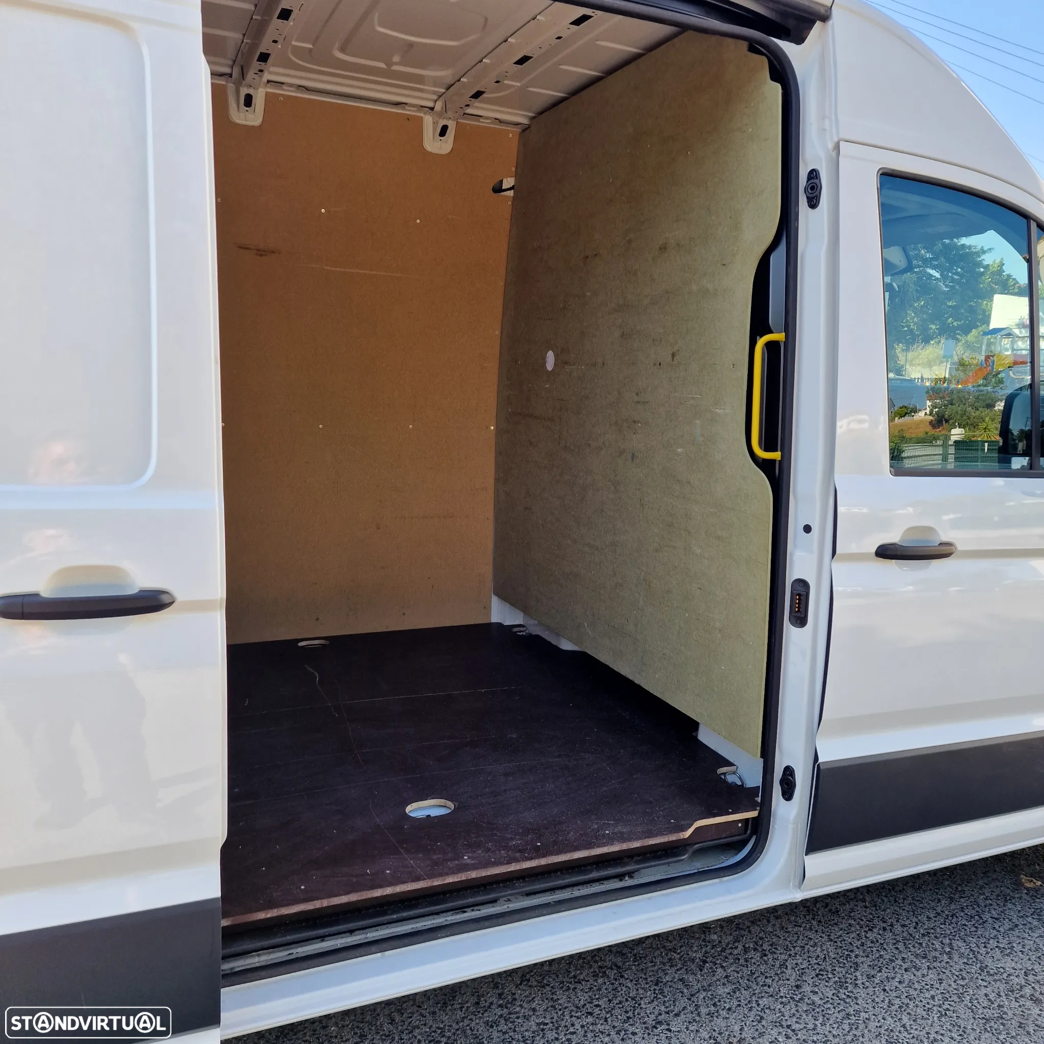 VW Crafter - 16