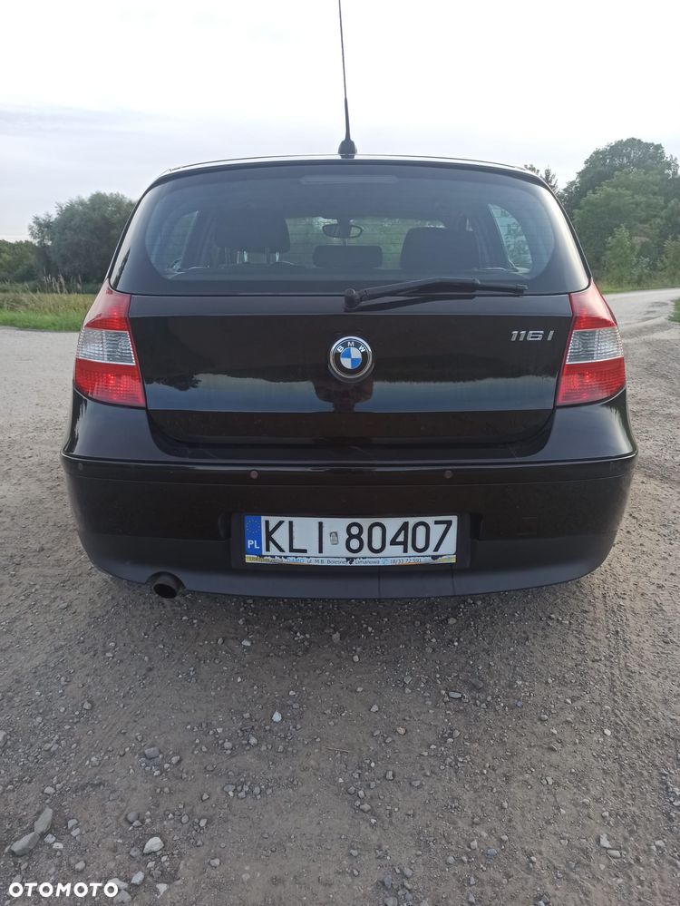 BMW Seria 1 116i - 4