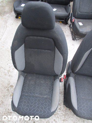 FOTEL PRAWY CITROEN C3 PICASSO - 2