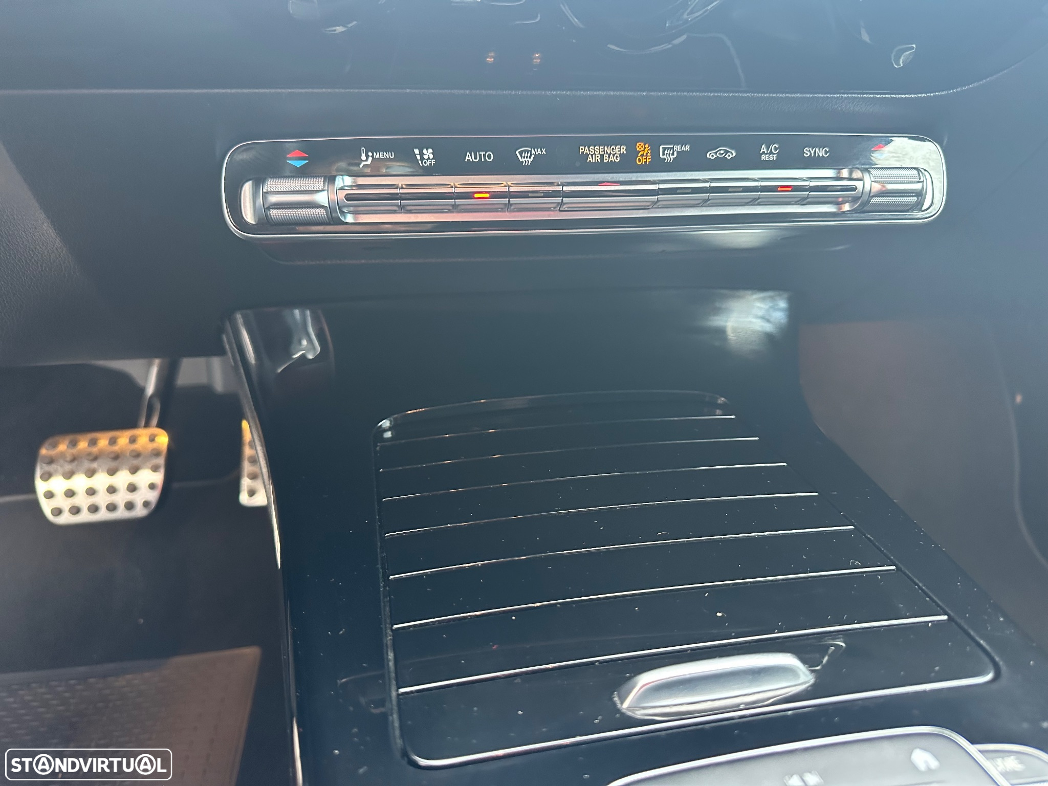Mercedes-Benz A 180 d AMG Line Aut. - 30