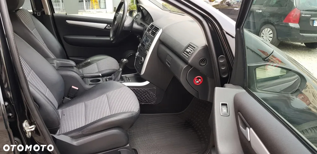 Mercedes-Benz Klasa A 150 Avantgarde - 16