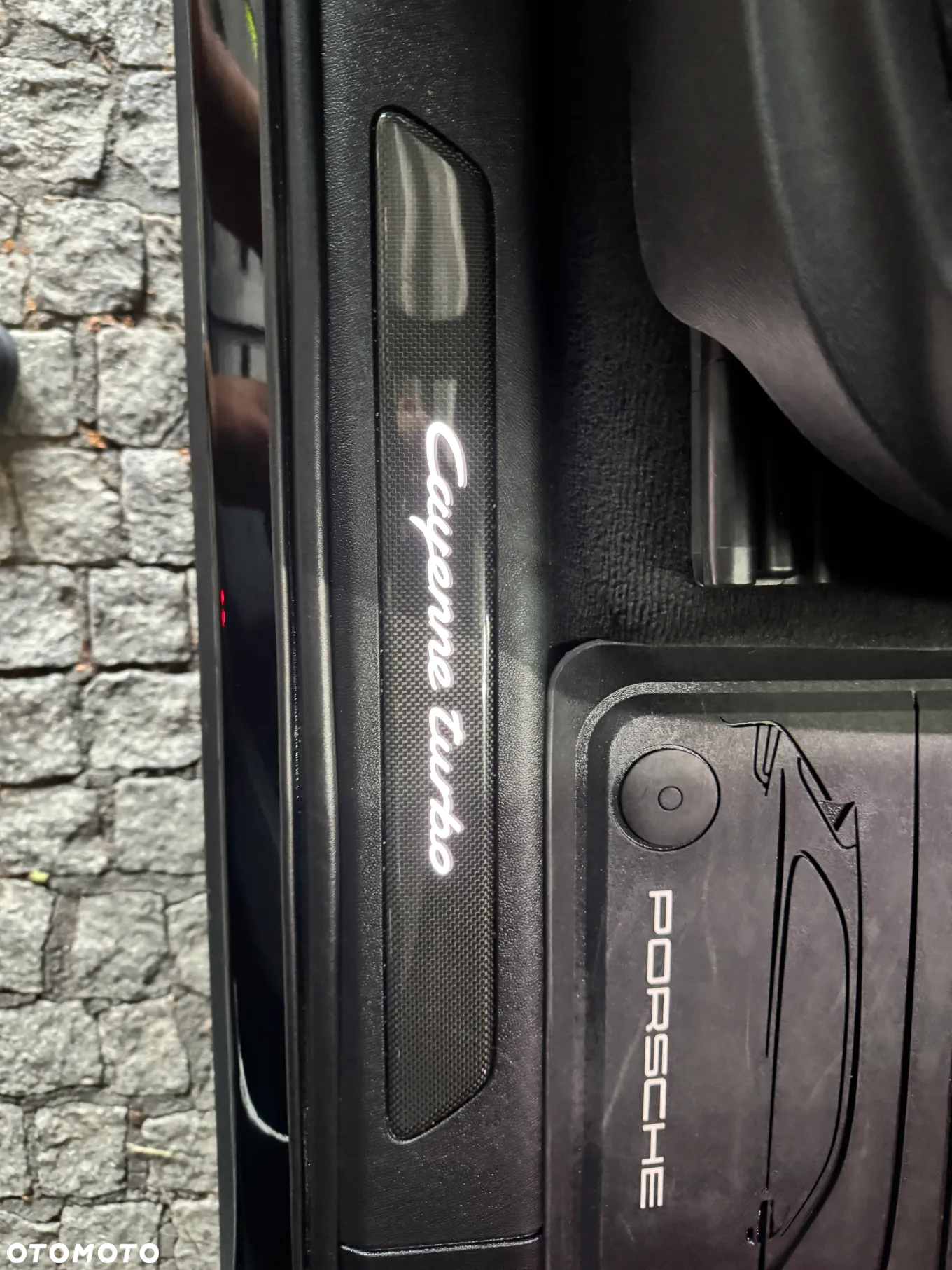 Porsche Cayenne Coupe Turbo - 13