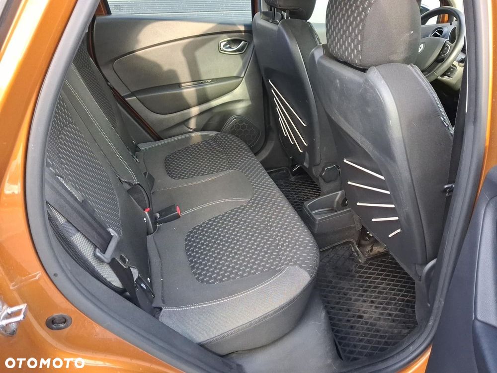Renault Captur 1.2 Energy TCe Intens - 12