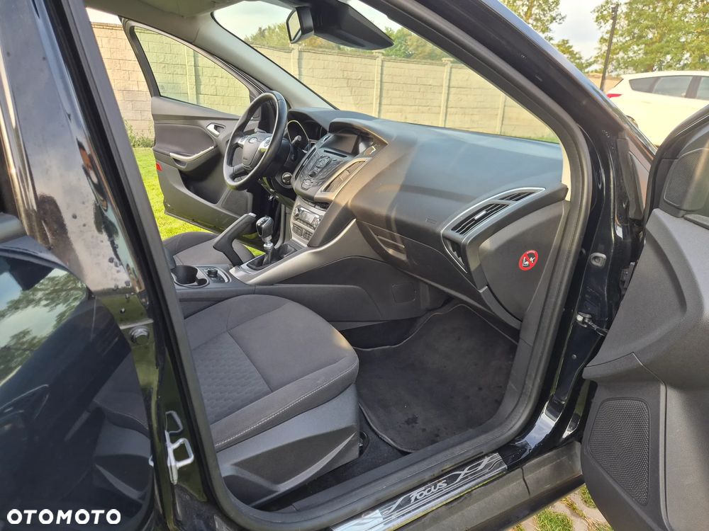 Ford Focus - 12