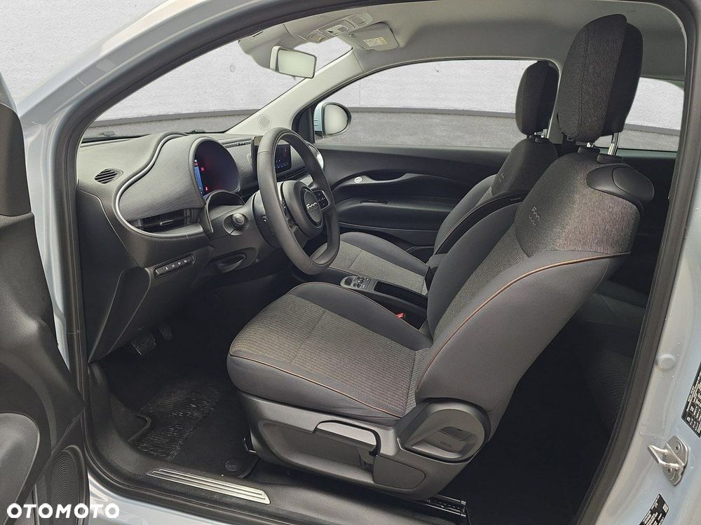 Fiat 500e - 11