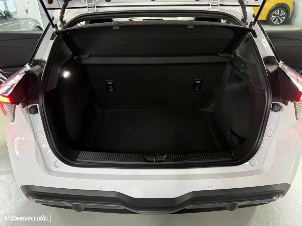MG MG4 51 kWh Standard - 34