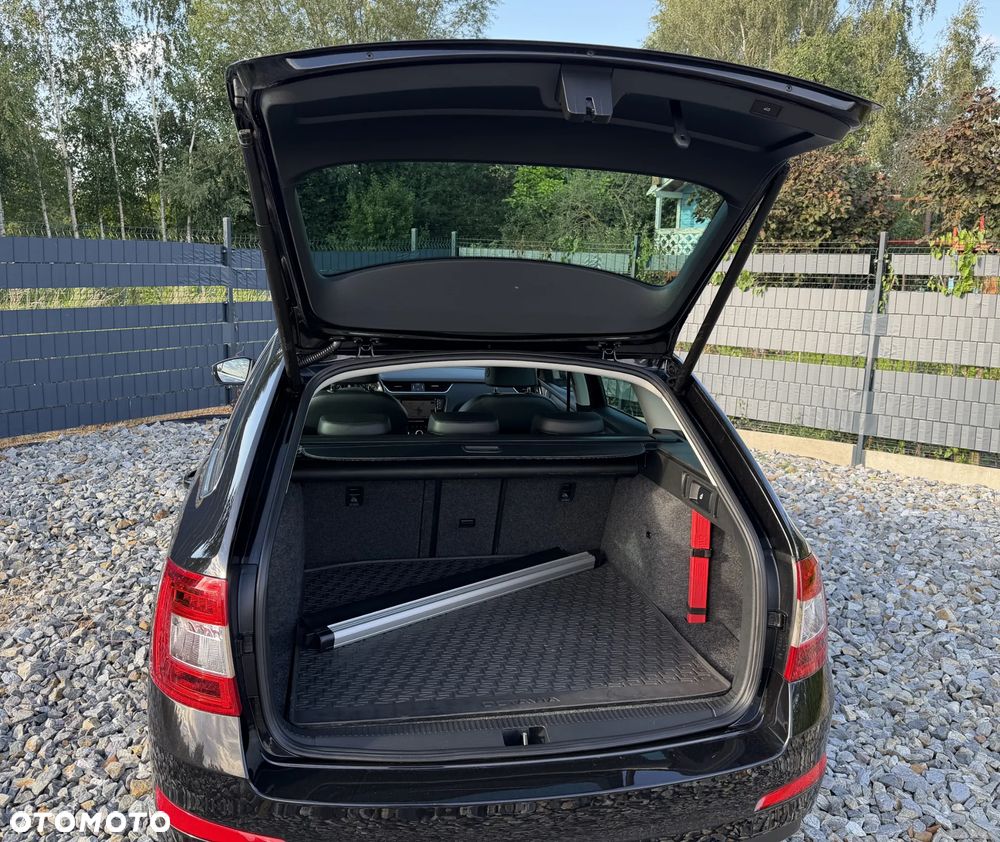 Skoda Octavia 2.0 TDI DSG Premium Edition - 27