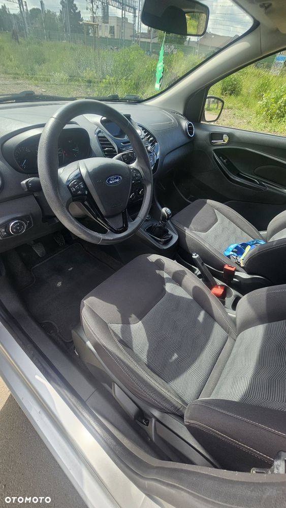 Ford Inny - 6