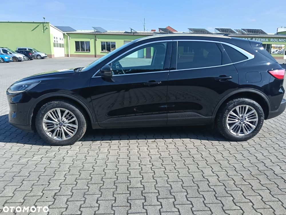 Ford Kuga - 12