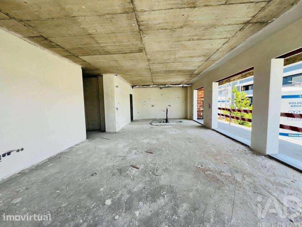 Apartamento T4 em Parceiros e Azoia de 209,00 m2 - Grande imagem: 4/30