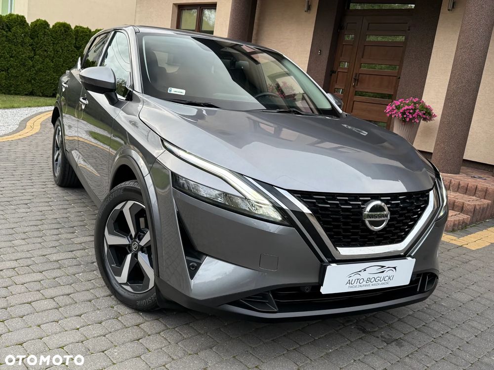 Nissan Qashqai 1.3 DIG-T N-Connecta DCT - 4