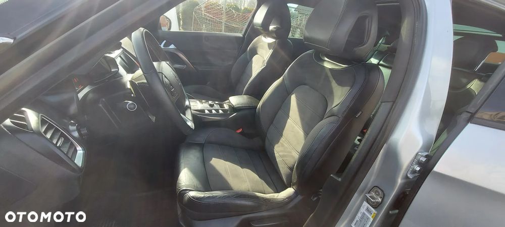 Citroën DS5 e-HDi 115 EGS6 Chic - 12