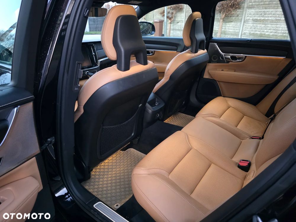 Volvo V90 Cross Country D5 SCR AWD Ocean Race - 22