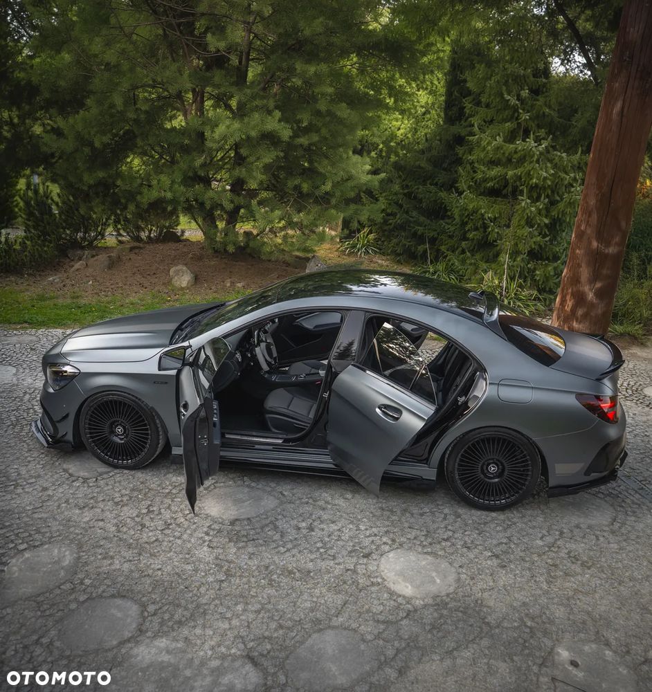 Mercedes-Benz CLA 180 7G-DCT AMG Line - 10