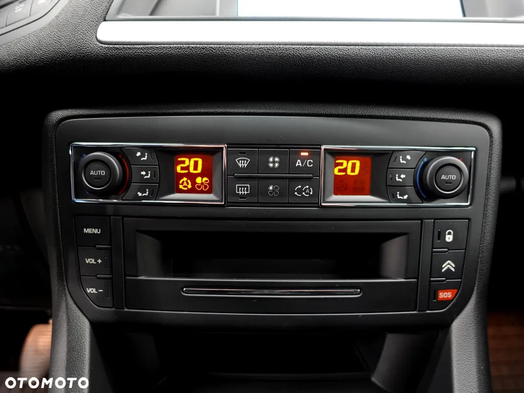 Citroën C5 2.0 HDi Exclusive - 19