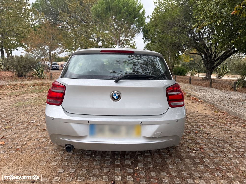 BMW 116 - 6