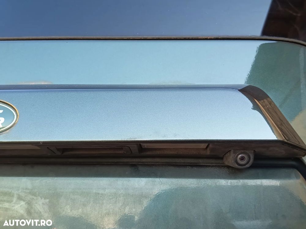 Land Rover Discovery 3.0 TD HSE Aut. - 19