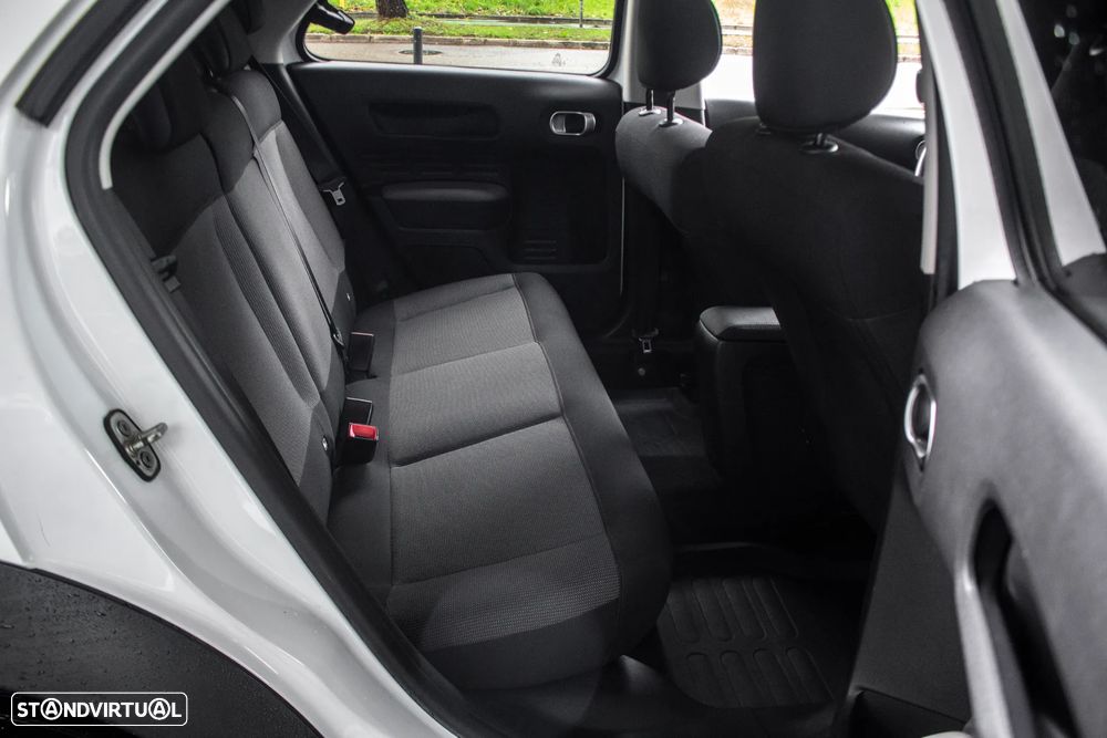 Citroën C4 Cactus 1.2 PureTech Shine - 29