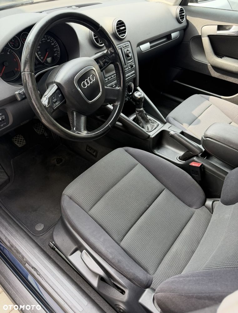 Audi A3 Sportback 1.9 TDI Ambiente - 5