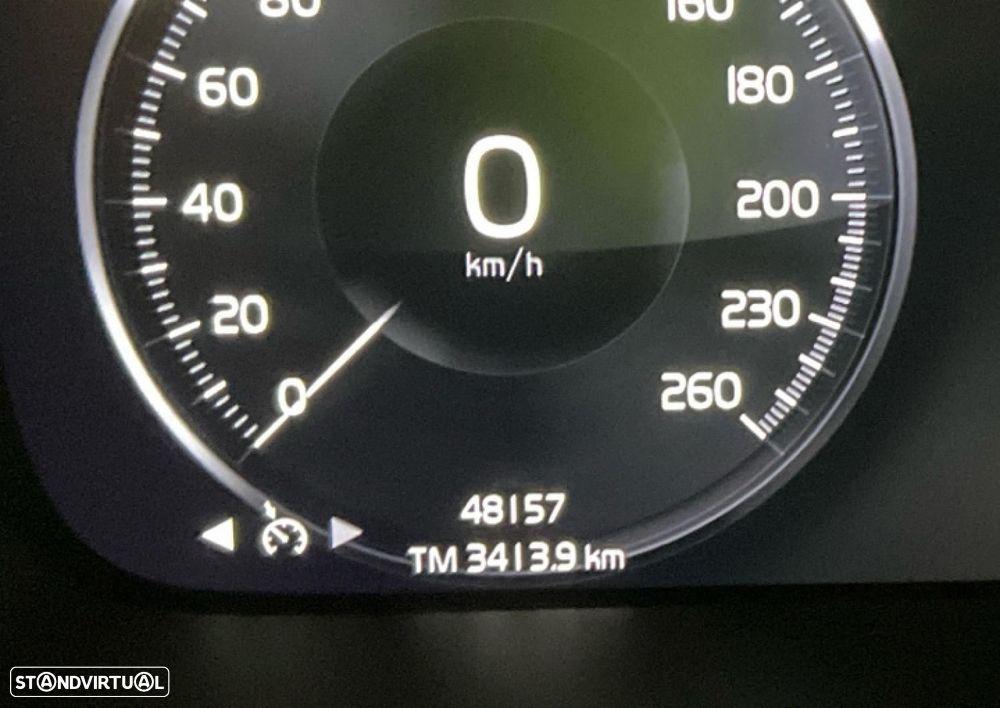 Volvo XC 40 1.5 T3 Momentum Plus Geartronic - 5