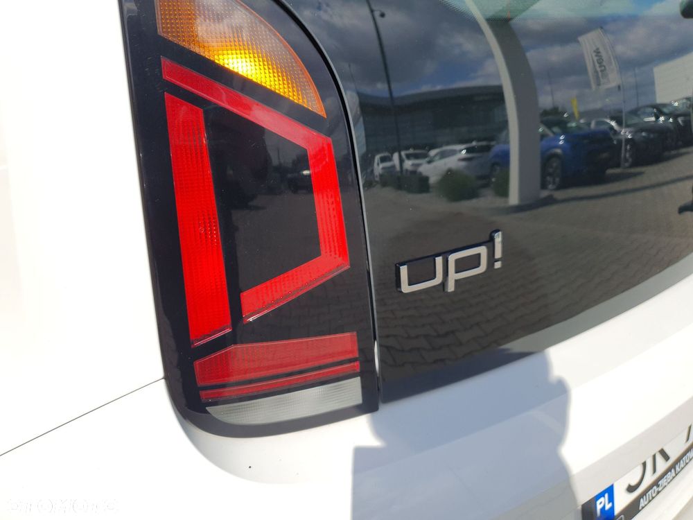 Volkswagen up! 1.0 move - 23