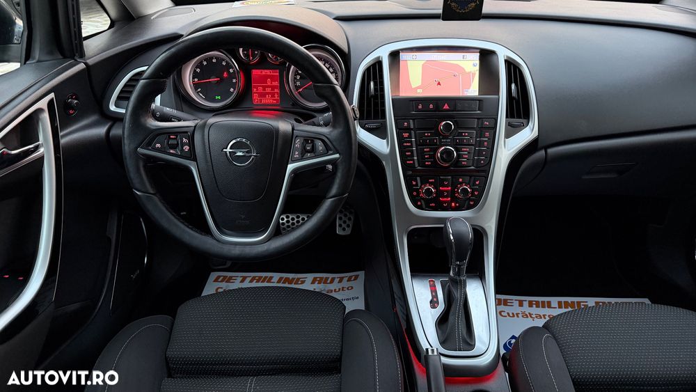 Opel Astra 1.6 Turbo ECOTEC Cosmo Aut. - 10