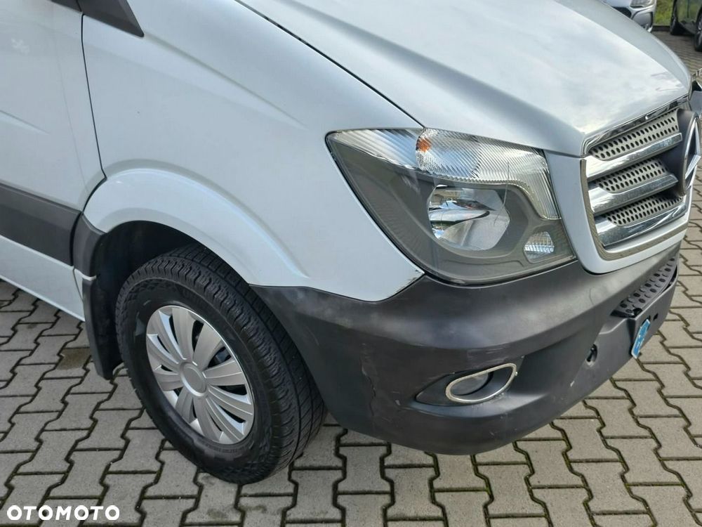 Mercedes-Benz Sprinter - 17