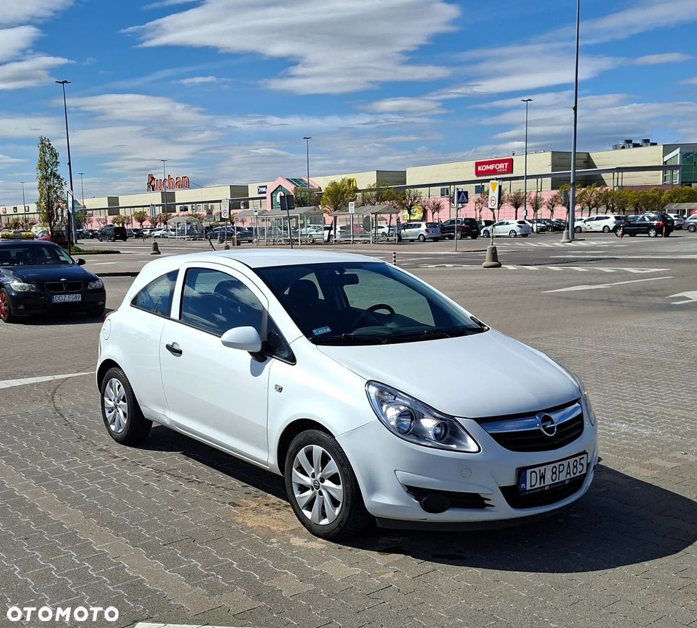 Opel Corsa 1.0 12V Essentia - 2