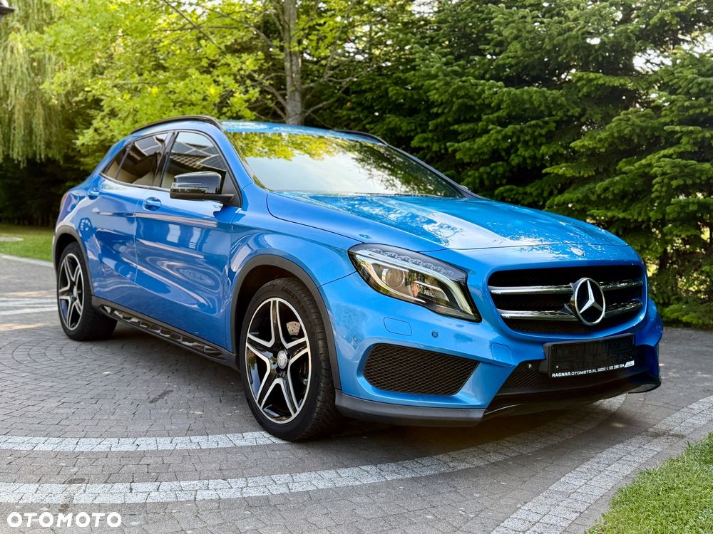 Mercedes-Benz GLA 250 7G-DCT AMG Line - 12