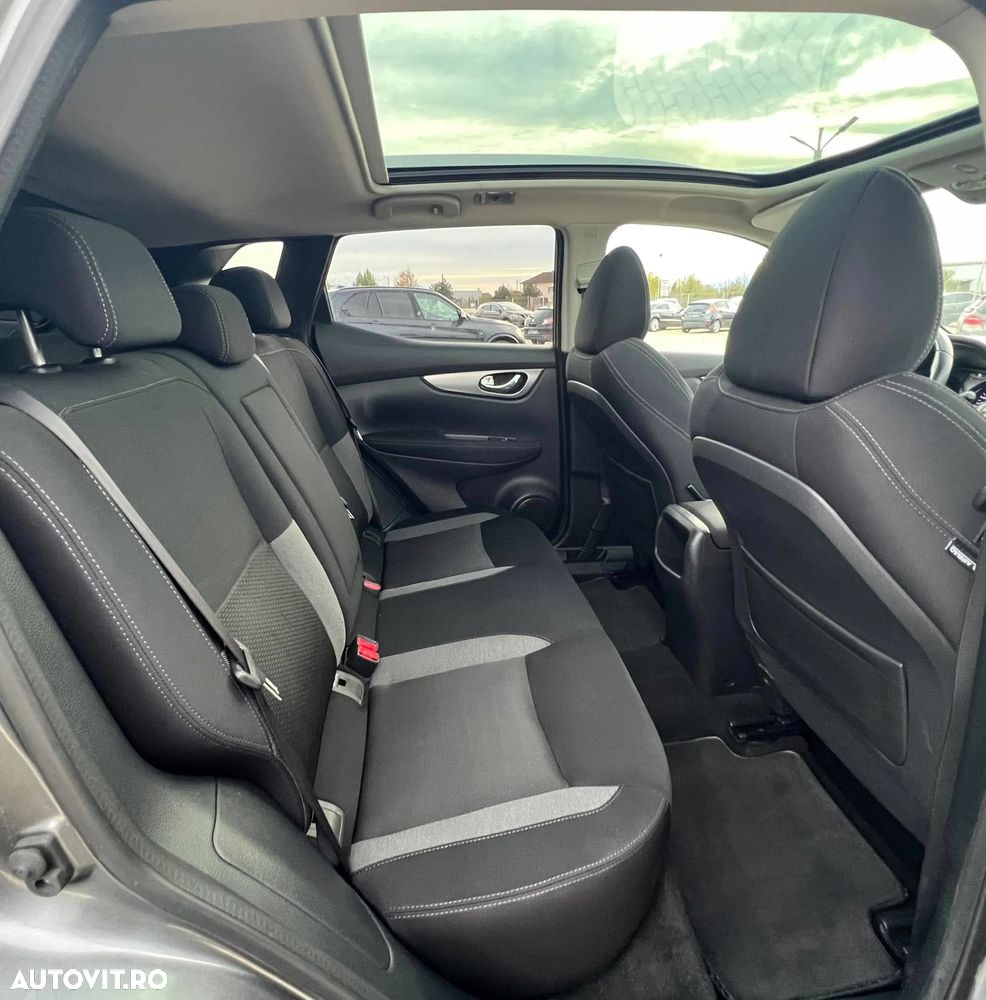 Nissan Qashqai 1.5 DCI Start/Stop Tekna - 18