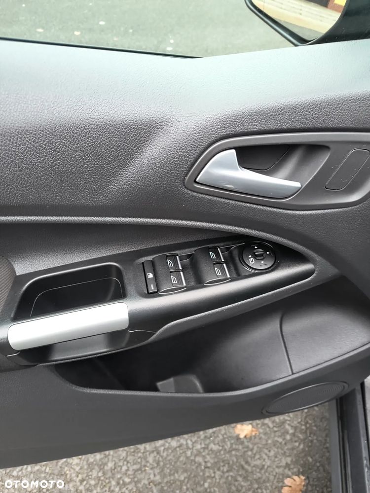 Ford Tourneo Connect 1.5 TDCi Start-Stop Trend - 29