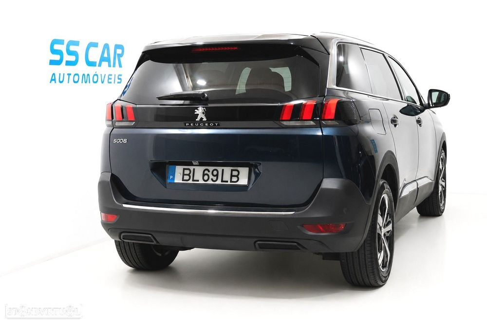 Peugeot 5008 1.2 PureTech Allure Pack EAT8 - 7