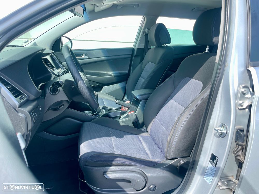 Hyundai Tucson 1.7 CRDi Executive - 7