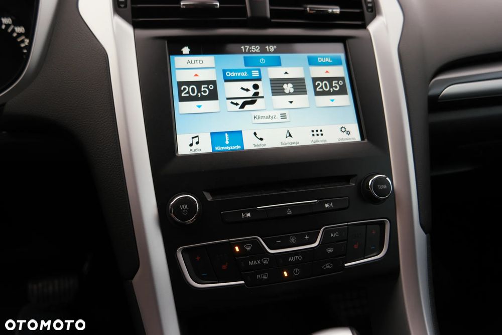 Ford Mondeo - 30