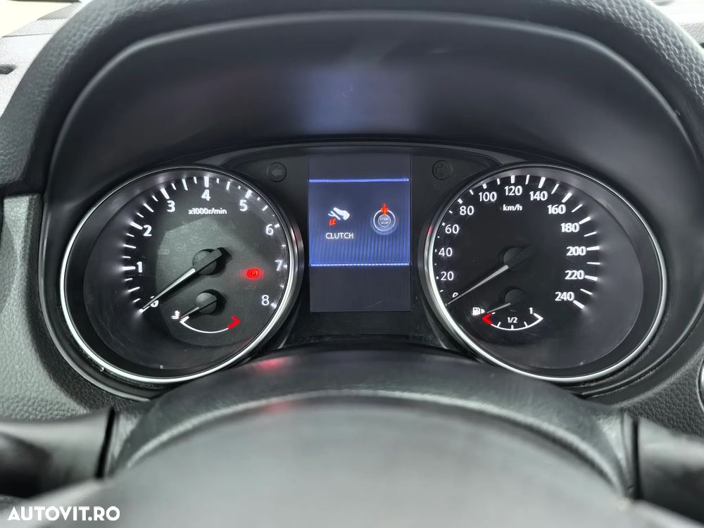 Nissan Qashqai 1.3 138CP 2WD N-Connecta - 21