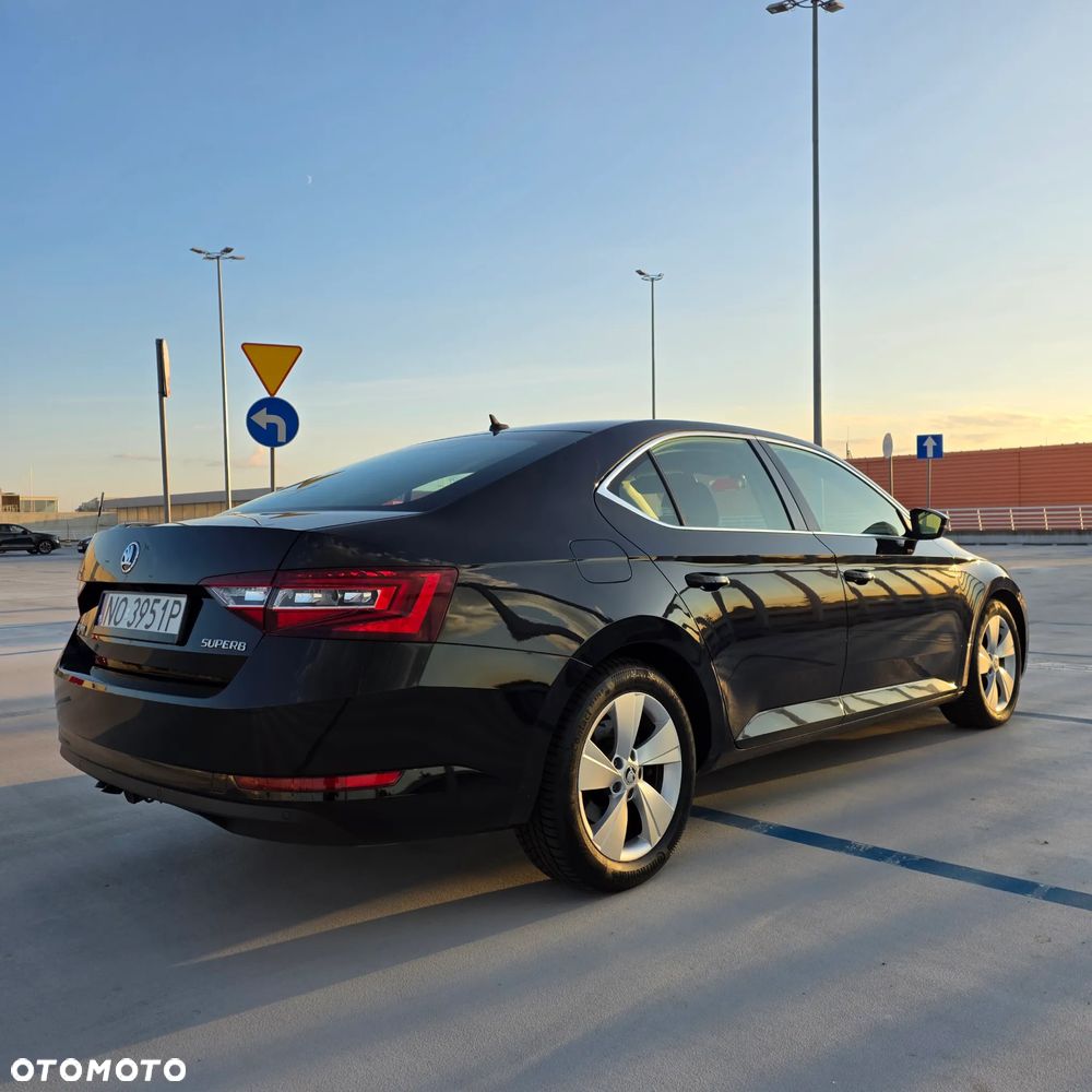 Skoda Superb 1.8 TSI Ambition - 4