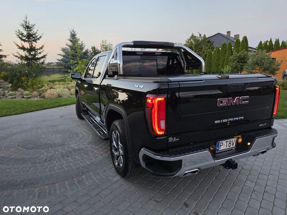 GMC Sierra - 4