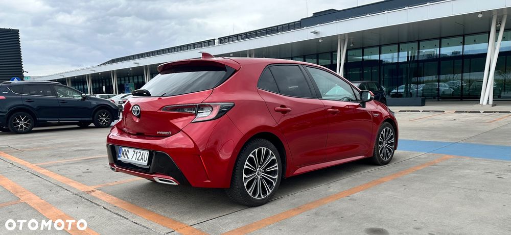 Toyota Corolla 2.0 Hybrid Executive - 7