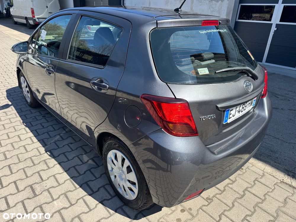Toyota Yaris - 26