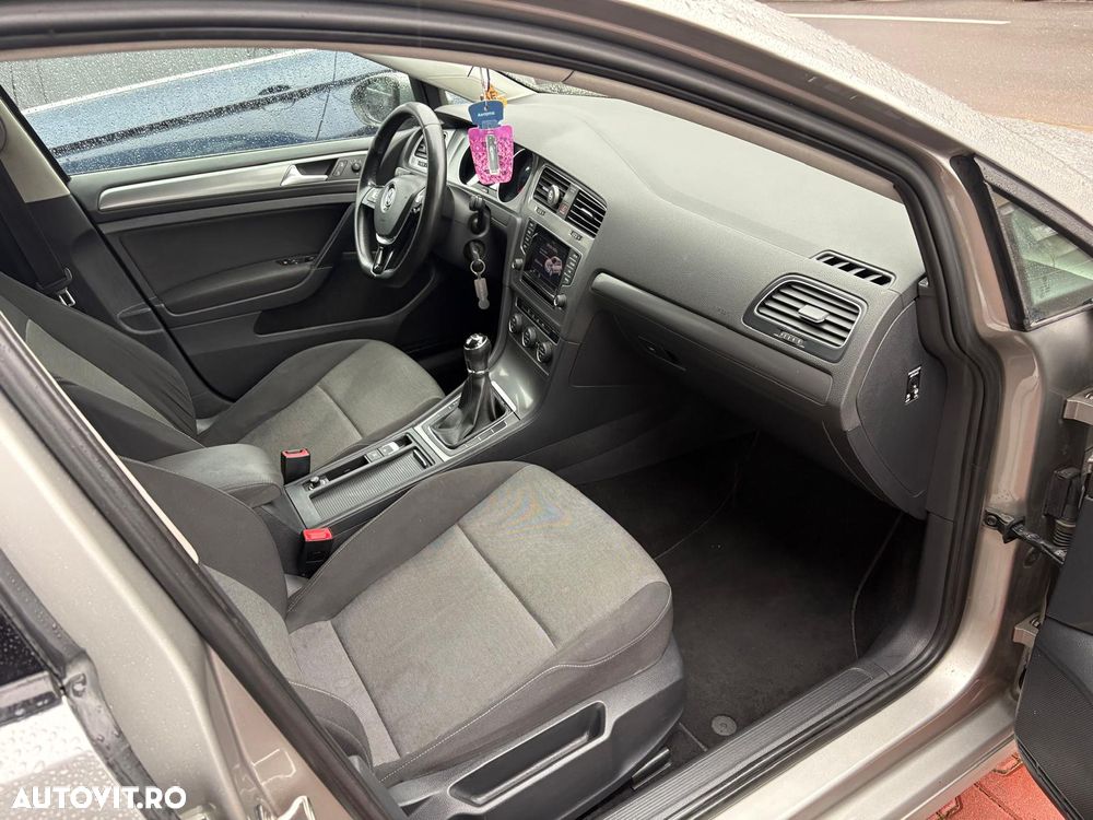 Volkswagen Golf 1.6 BlueTDI Trendline - 6