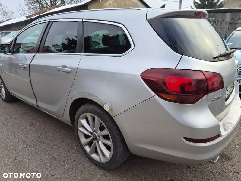 Opel Astra 2.0 CDTI DPF Sport - 4